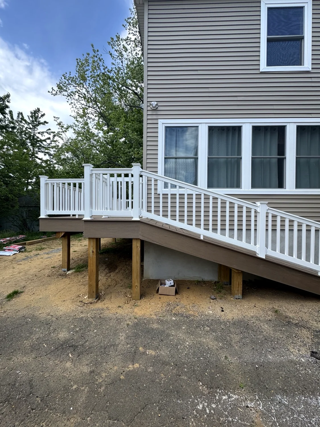 Composite ramp and landing