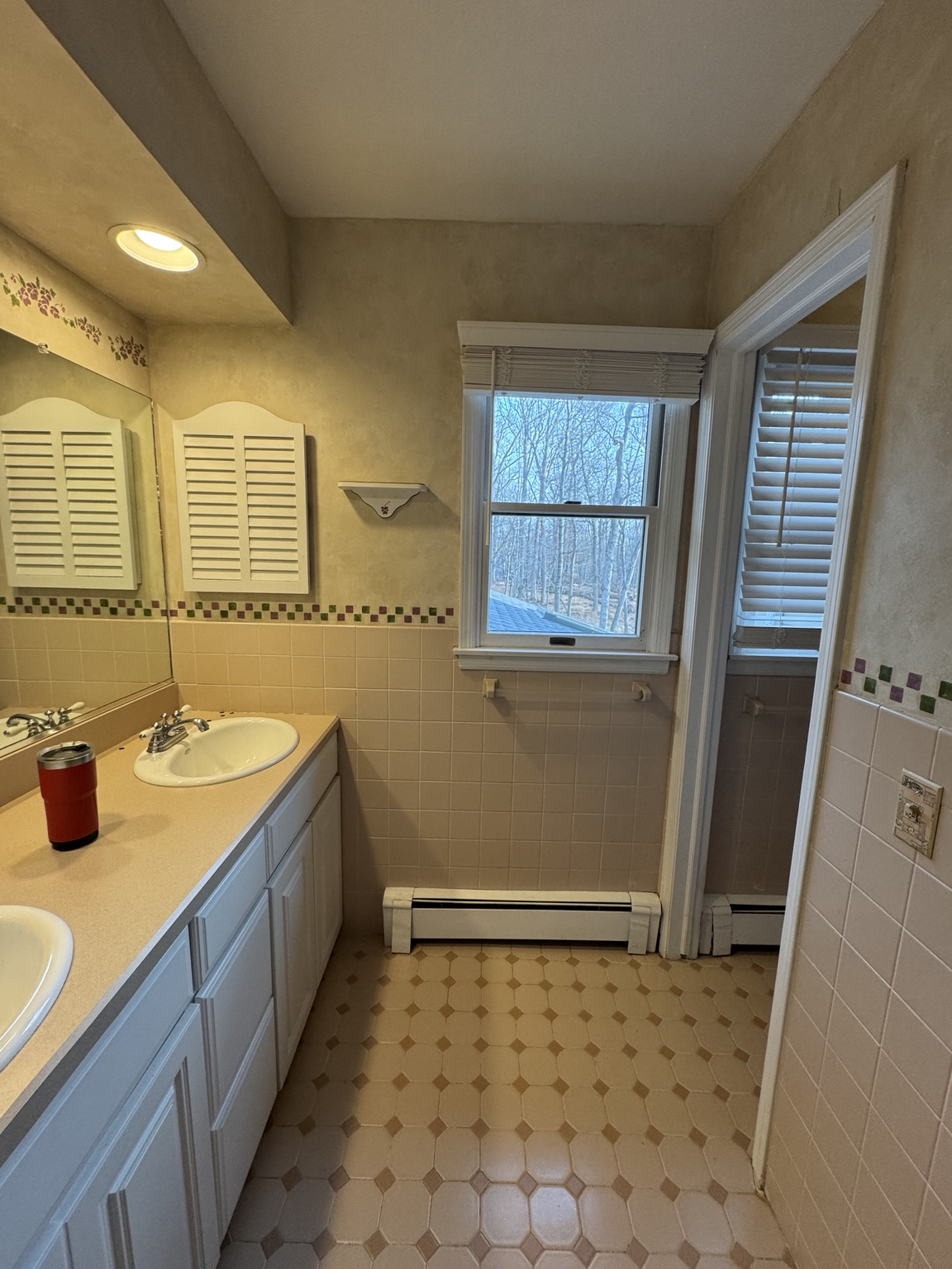 Existing bathroom before renovation by Zuniga Carpentry LLC