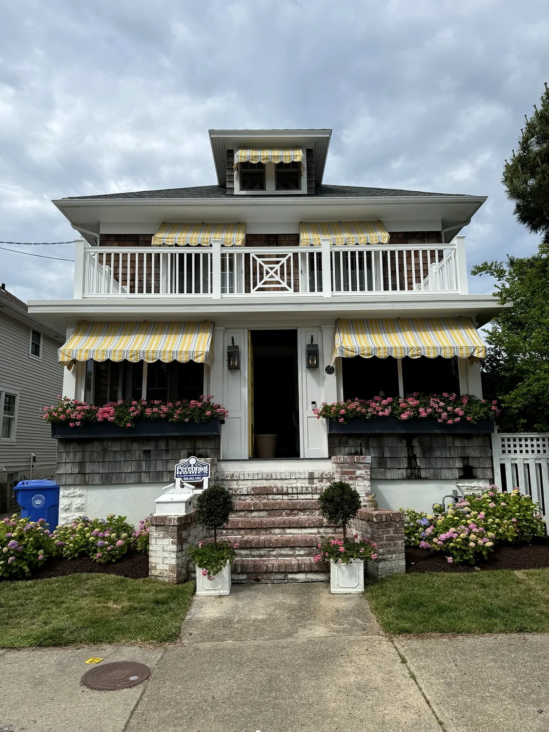 Coastal home exterior addition